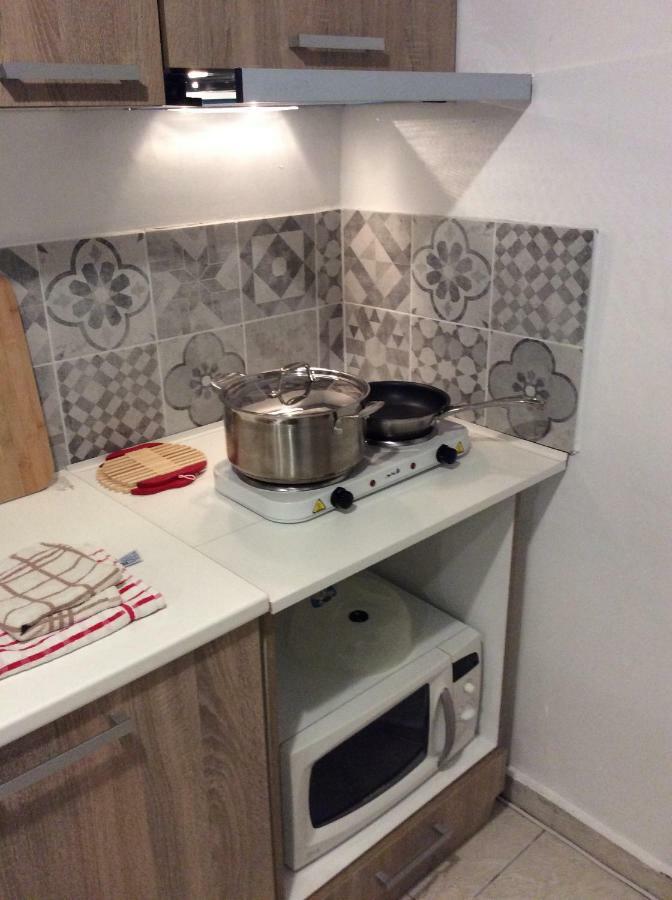 Renovated Apartment 아테네 외부 사진